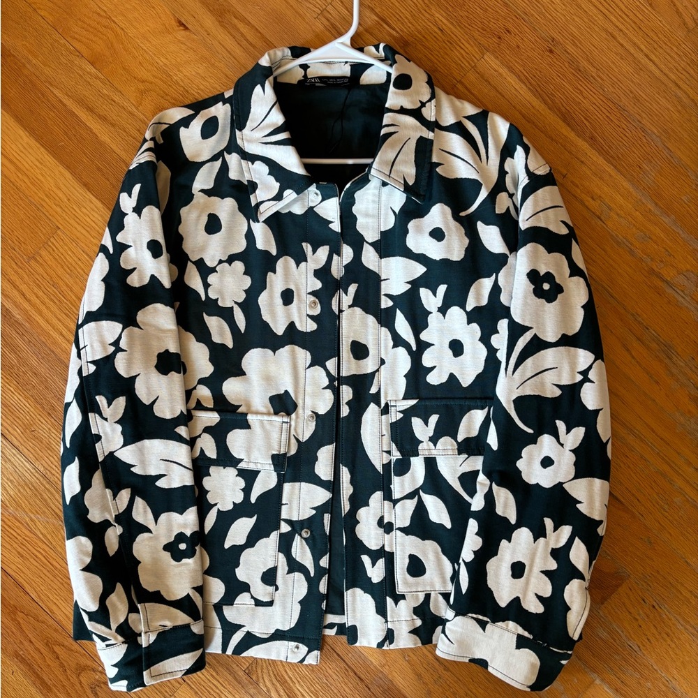 Zara Green and White Utility Jacket with Bold Floral Design